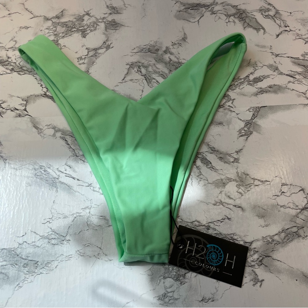 H2O H Colours Mint Green Bikini Bottoms Size Small new with tags